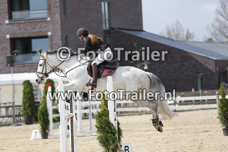 carlijn van der neut