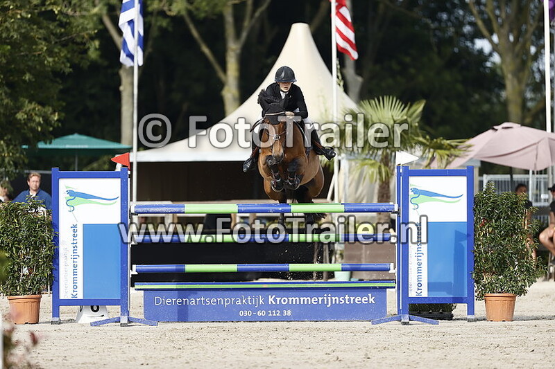 anneke niels van wijngaarden