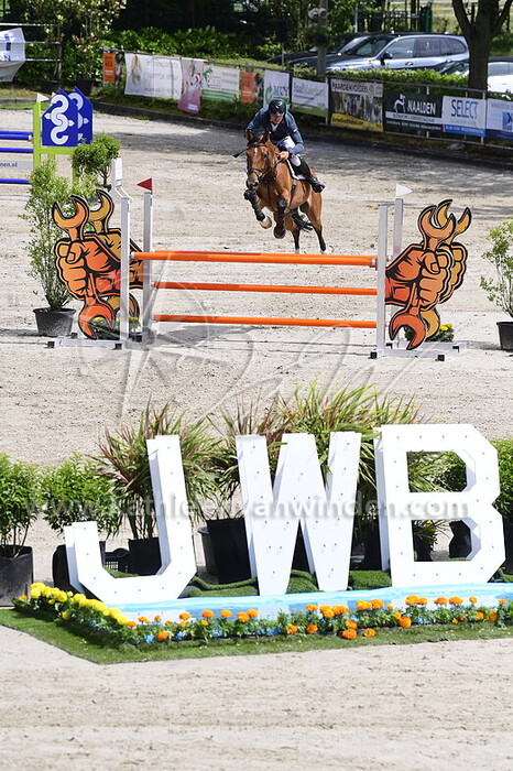 Mykhailo Pylypeno - Kamilla