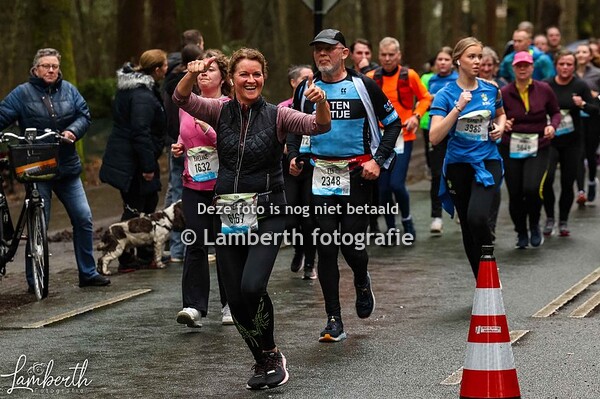 3-2-2024 De 8km Midwintermarathon Apeldoorn