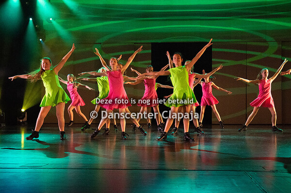 19) When the rain begins to fall