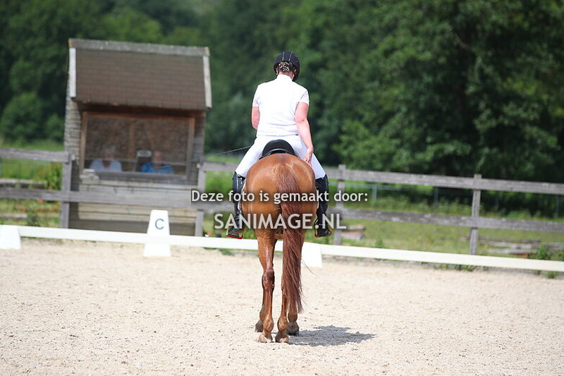 Manege Groenewoude Dressuur 23-06-2024 Ring 1 11.00 uur
