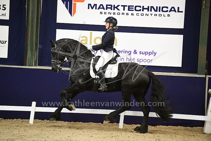 Lisa van der Molen - Stal de Mersken Joute