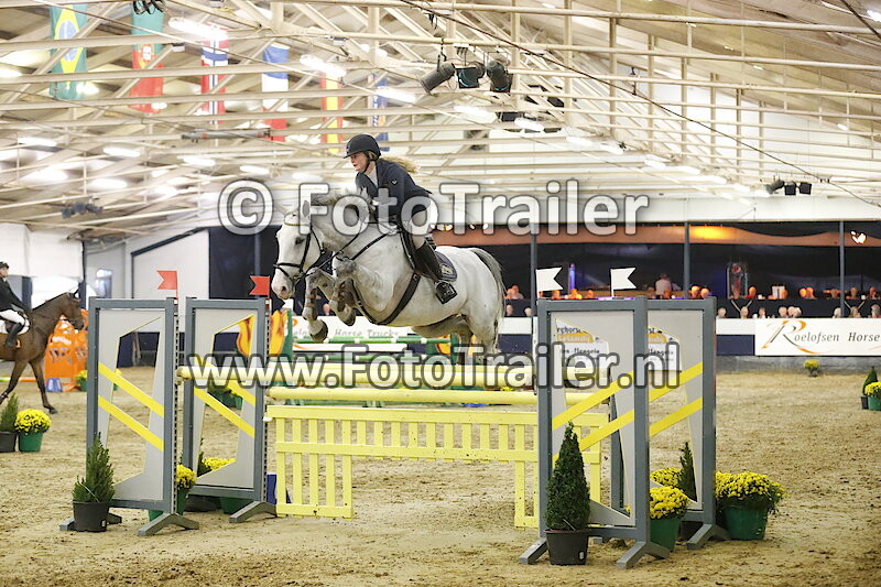 Isabelle van Straaten