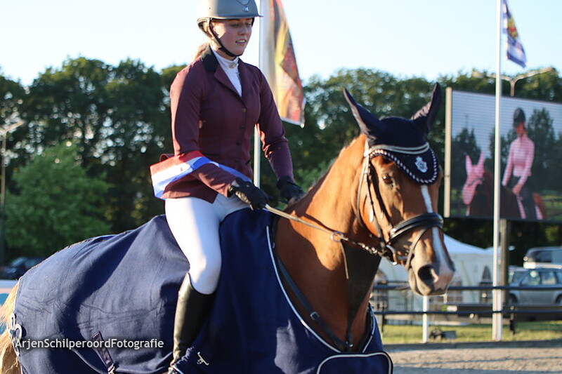 Friese Kampioenschappen 01-07-2022 Prijsuitreiking 100cm