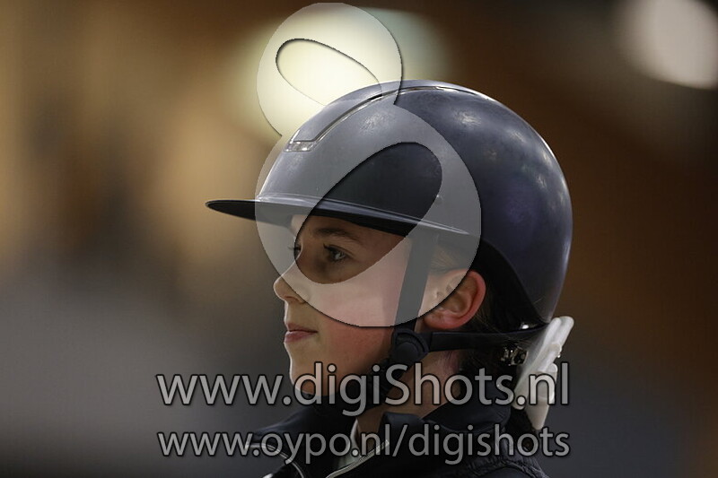 Ashley Jane Leeuwenhaag