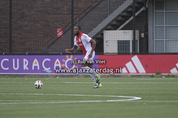 Ajax Zaterdag-Achilles Veen (1-2) 16-08-2025 oefen.