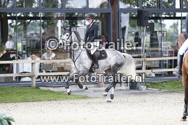 monique van den broek