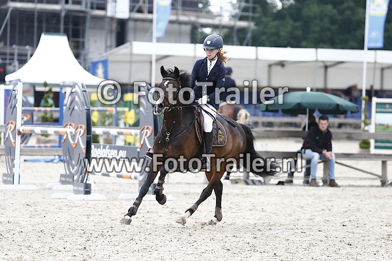 Lianne van den Akker