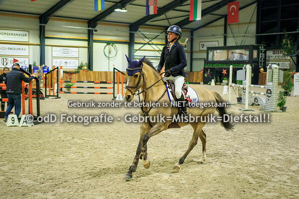 Jumping Indoor Leunen Pony's CDE 100 04-01-24