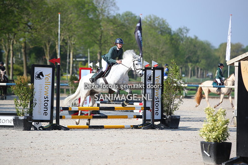 Reigersburgh 09-05-2024 Springen Pony's 40 t/m 70 cm