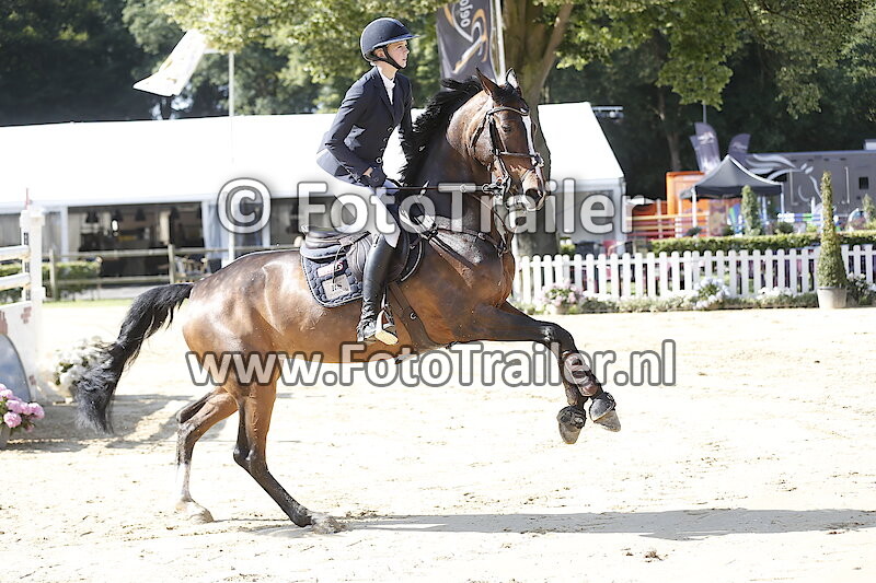 S22 - Small Tour 1.35-1.40