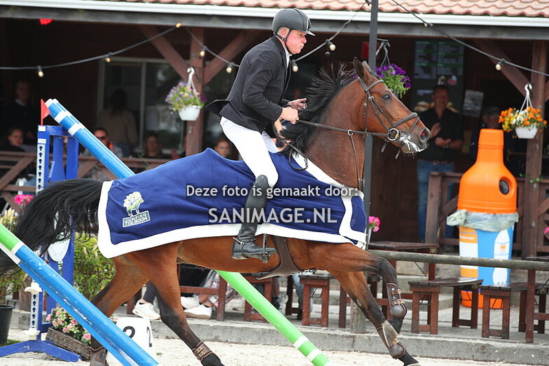 Jumping Tolboom 01-06-2025 Springen Paarden Finale 120 cm