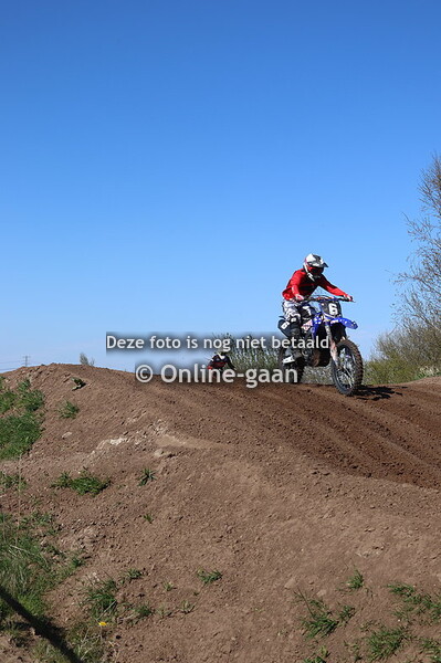 Training Emmen 27-04-2021