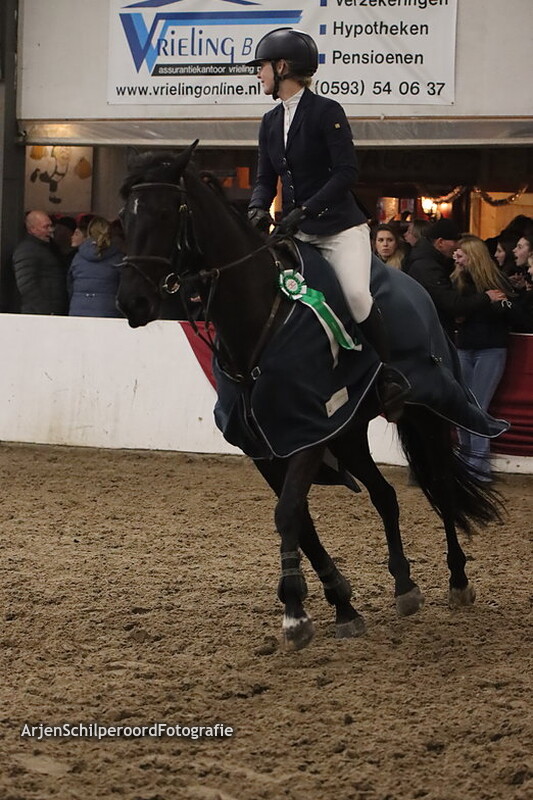 Indoor Hartje Drenthe 20-01-2023 Prijsuitreiking 110cm Finale