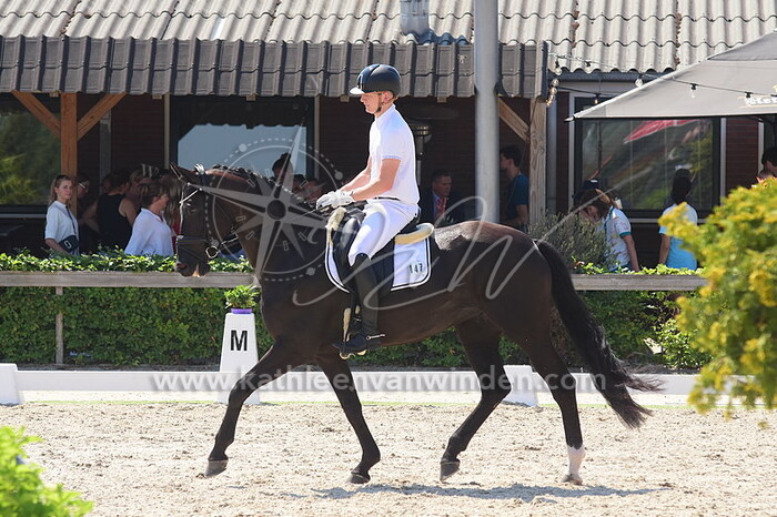 Arnold Hendriks - Lindes Corofina Texel
