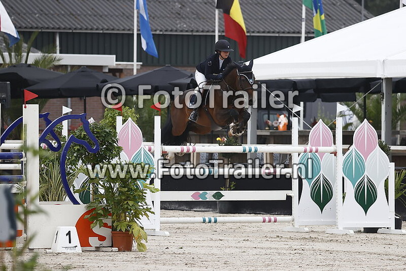 cecile van den klaasen broek