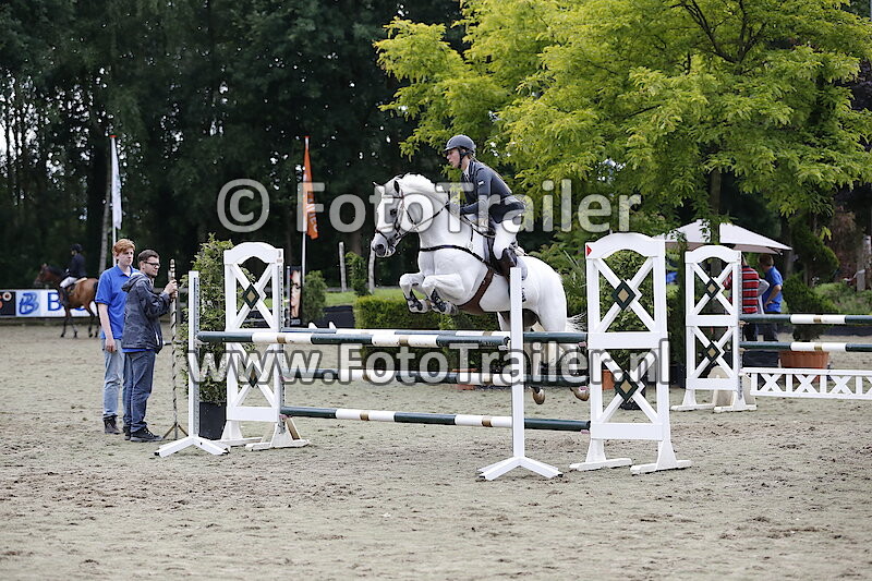 Marlene van den Brom