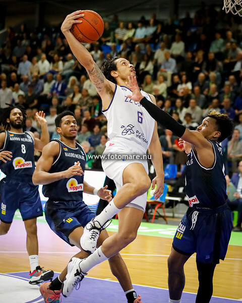 16-03-2022 Basketbal ZZ Leiden - Hakro Merlins Crailsheim