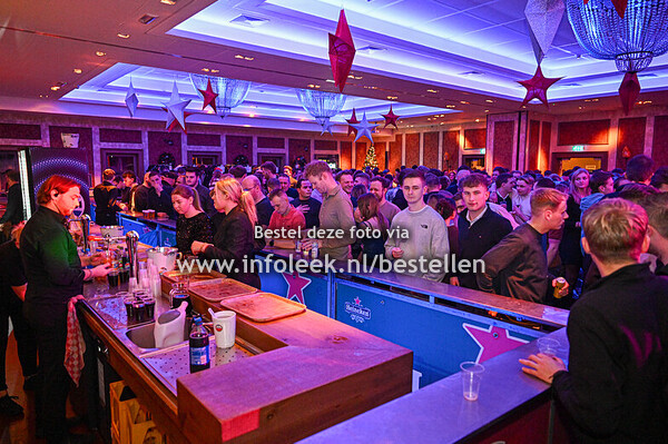 26-12-2025 MEGA90'S Eerste Kerstdag