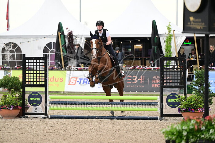 Jo-anne de Jong - Ivairo