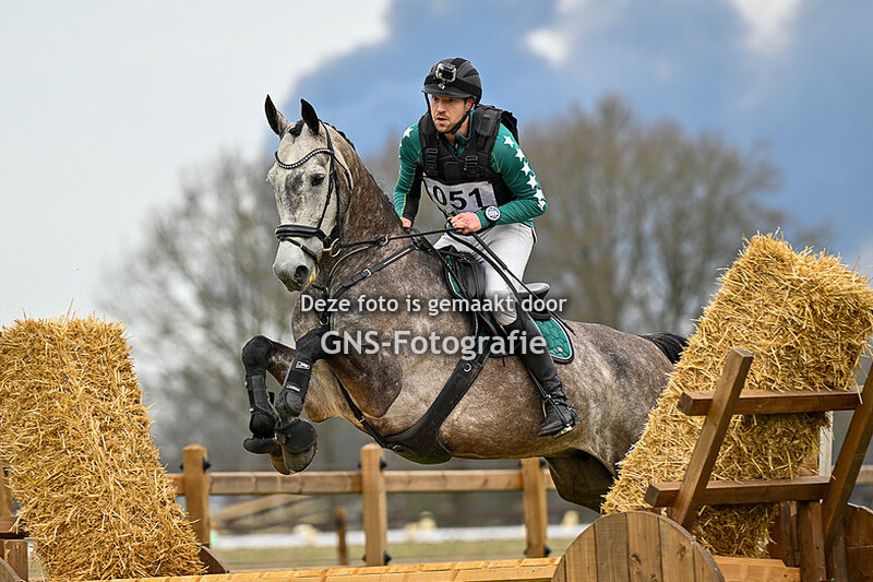 Eventing Etten-Leur Cross Paarden  Klasse B   maandag 10 april 2023