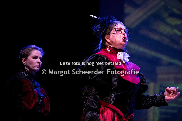 01. Overture - verstopt