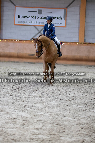 Jumping Indoor Leunen (Klasse B Paarden) 06-01-19