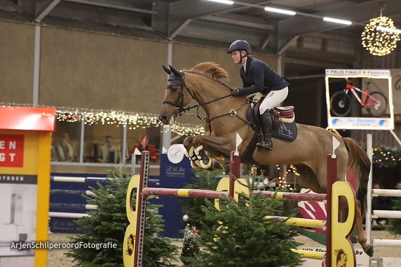 Indoor Beukers 29-12-2022 130cm Klassiek
