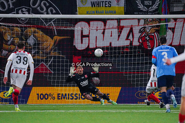 TOP Oss v MVV Maastricht