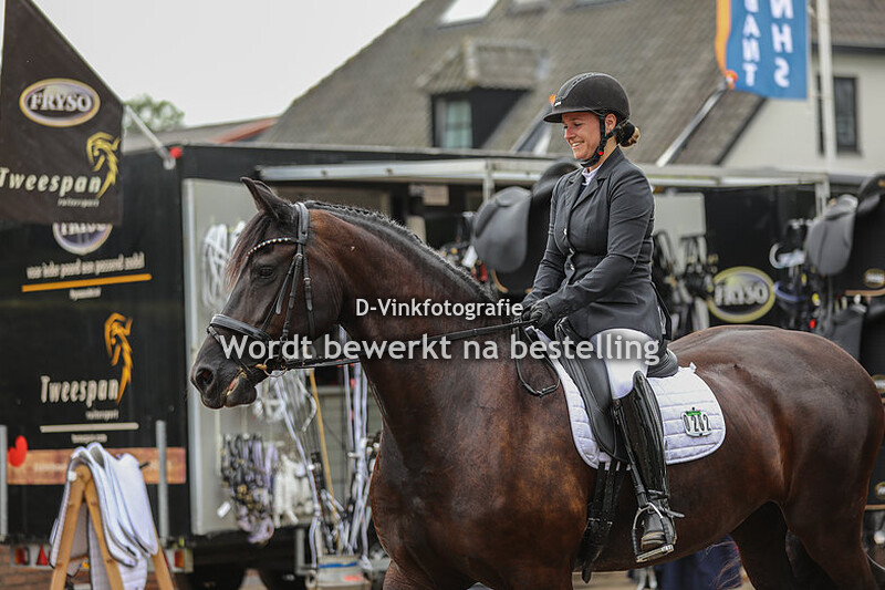 Manon Weterings - Kate FT