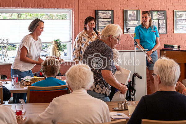 Dorpsfeest bij  Zangmiddag Anholtskamp