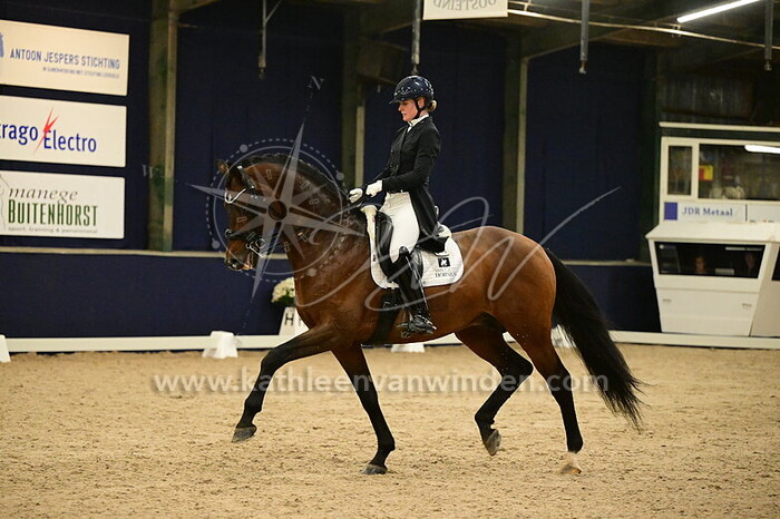 Lara Butler - Justin