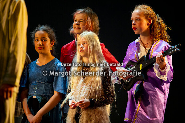 02. Tussen alle tijden in