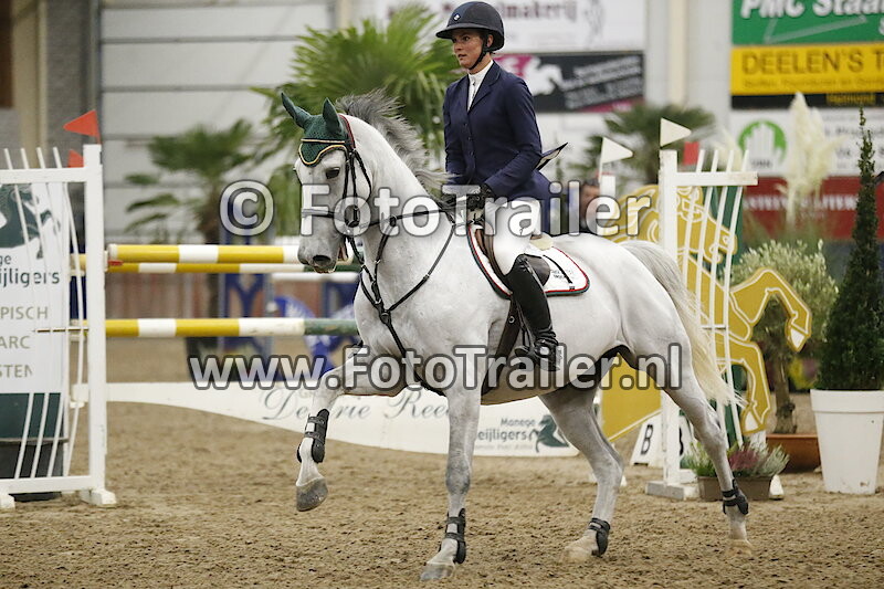 Monique van den Broek