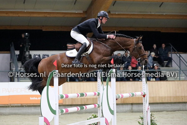 26-03-22 KNHS Indoorkampioenschappen springen paarden