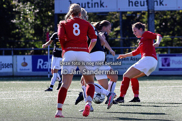Excelsior'31 Vrouwen 1 - Quick'20 Vrouwen 1 (2-2)