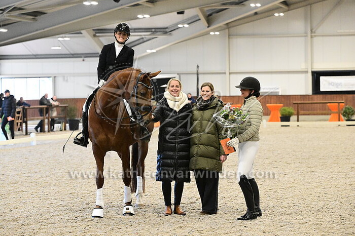 Annemijn Boogaard - Patchouli Vera