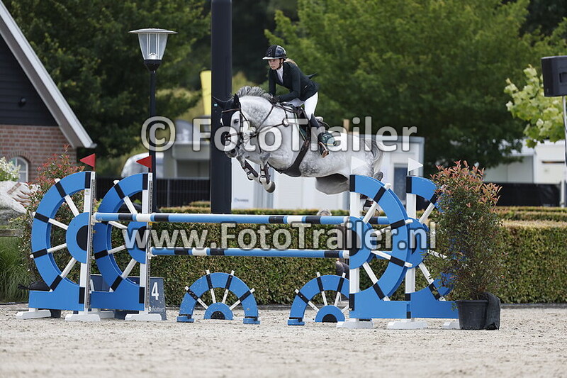 ava eden van grunsven