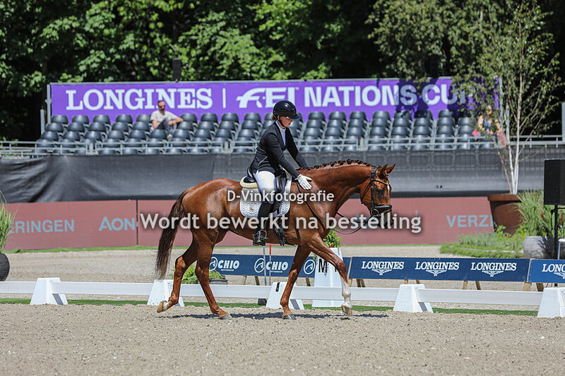 Lola Middelburg - La luna TC