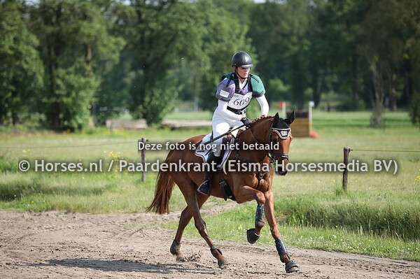 609 Desparto (Sesirao xx x Tantriko xx) Antonia Klemme