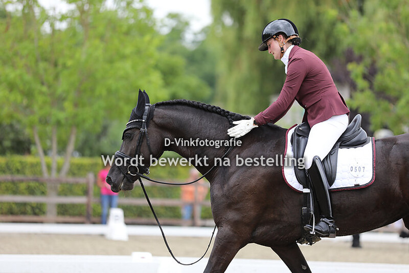 Judith Boerstal - Tara