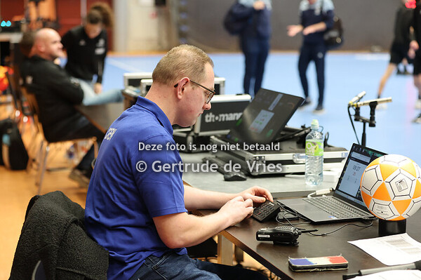 2025-12-27-Challenge-13-U17-hal 1-Oost U17Germany U19-Gertrude de Vries