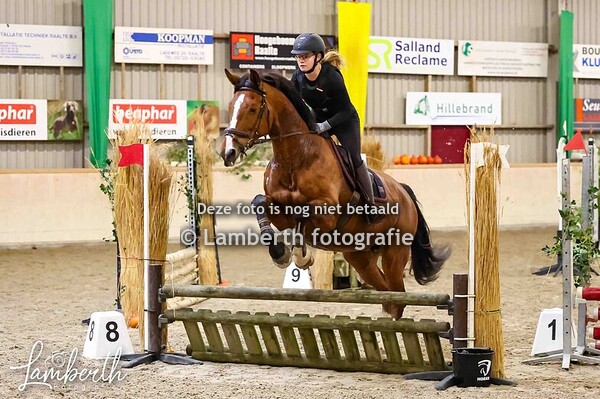2025-11-16 Croslessen bij Manege de Hoge weg