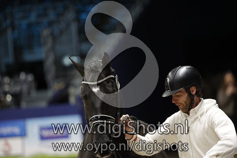 Raoul v. Secret - 495