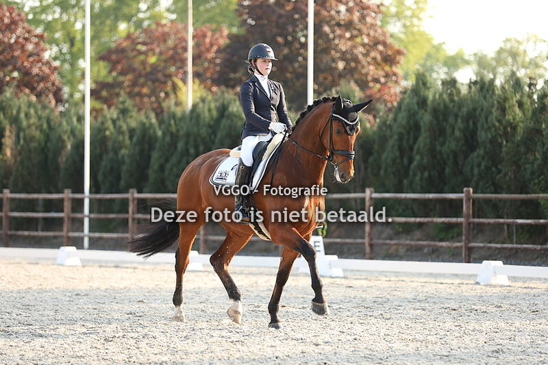 14-5 Vrijdag 17.00-19.30 uur