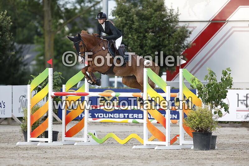 ava eden van grunsven