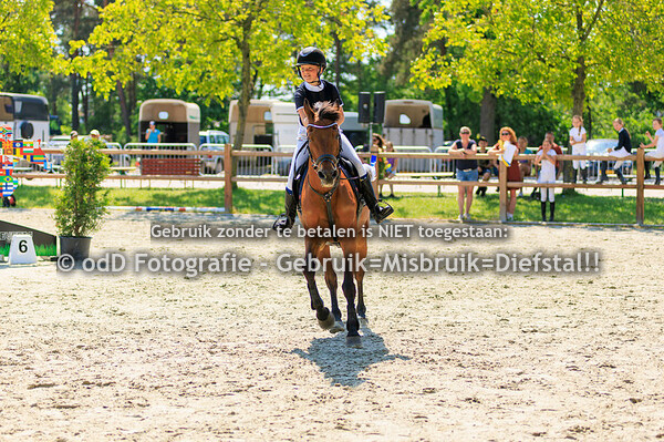 Heldense Ruiterdagen Pony 80cm-de 12-05-24