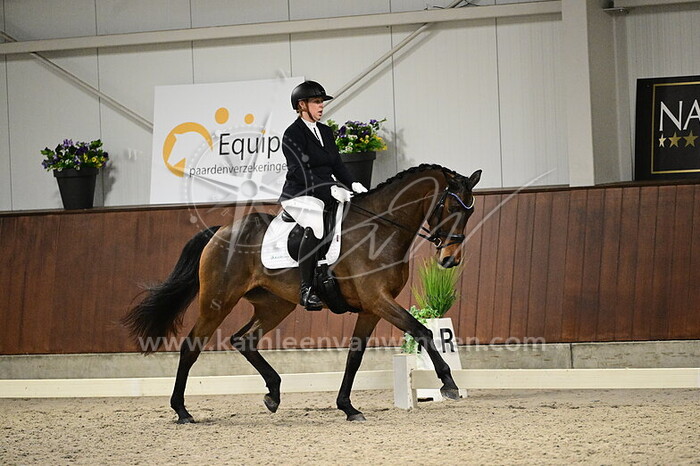 Fleur Bogers - So Pretty