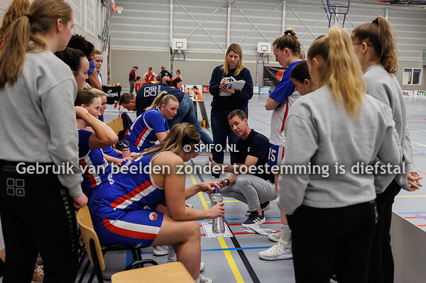 20230405_JollyJumpers_Binnenland